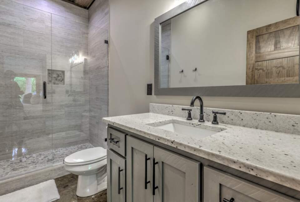 Luxury Riverfront Escape in the Blue Ridge Mountains - Mineral Bluff, Georgia