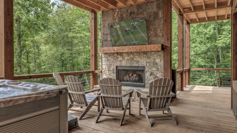 Luxury Riverfront Escape in the Blue Ridge Mountains - Mineral Bluff, Georgia