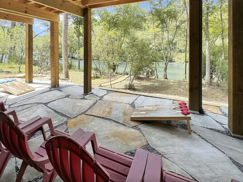 Luxury Riverfront Escape in the Blue Ridge Mountains - Mineral Bluff, Georgia