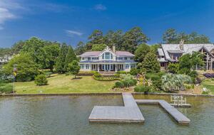 Elegant Cuscowilla Lakefront Home with Panoramic Views - Eatonton, Georgia