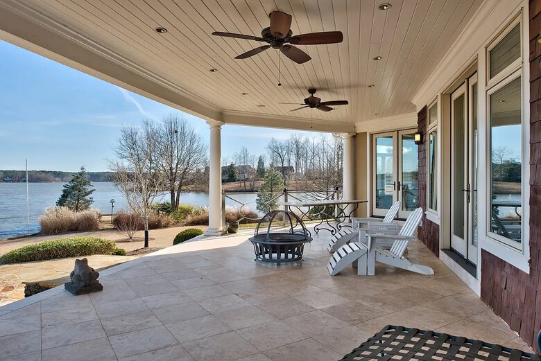 Elegant Cuscowilla Lakefront Home with Panoramic Views - Eatonton, Georgia
