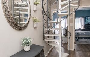 Cozy Cottage Near Lake Geneva with Hot Tub - Williams Bay, Wisconsin