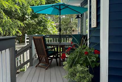 Cozy Cottage Near Lake Geneva with Hot Tub - Williams Bay, Wisconsin