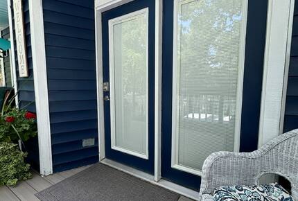 Cozy Cottage Near Lake Geneva with Hot Tub - Williams Bay, Wisconsin