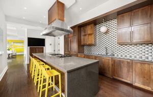 Elevated Elegance | 360° Terrace Penthouse Overlooking Manhattan’s Landmarks - New York City, New York