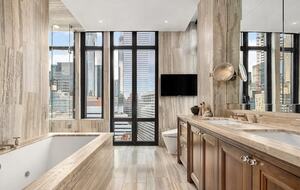 Elevated Elegance | 360° Terrace Penthouse Overlooking Manhattan’s Landmarks - New York City, New York