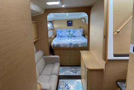 Lagoon 440 Owner's Edition Catamaran | Sails from Charleston - Charleston, South Carolina