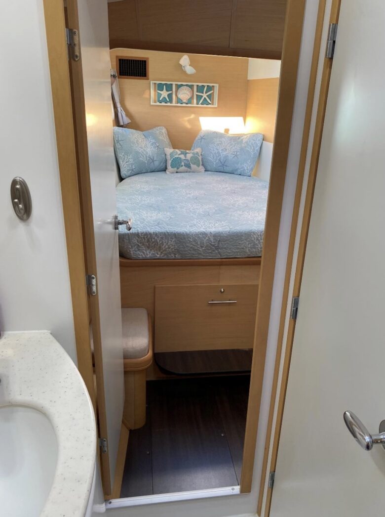 Lagoon 440 Owner's Edition Catamaran | Sails from Charleston - Charleston, South Carolina