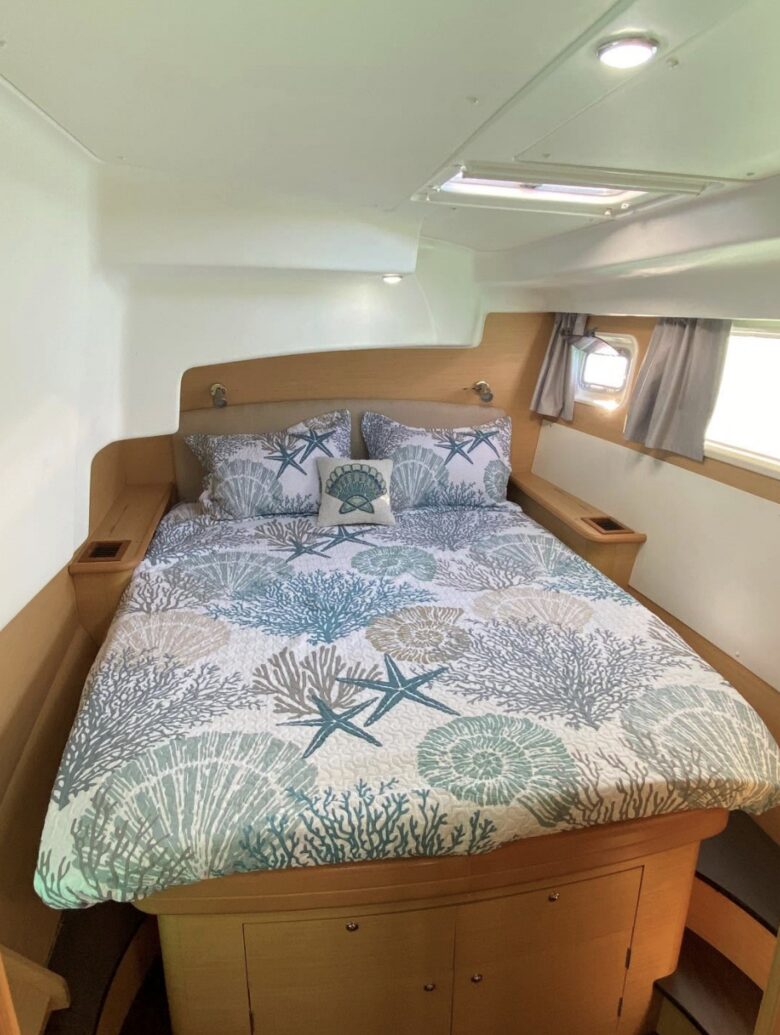 Lagoon 440 Owner's Edition Catamaran | Sails from Charleston - Charleston, South Carolina