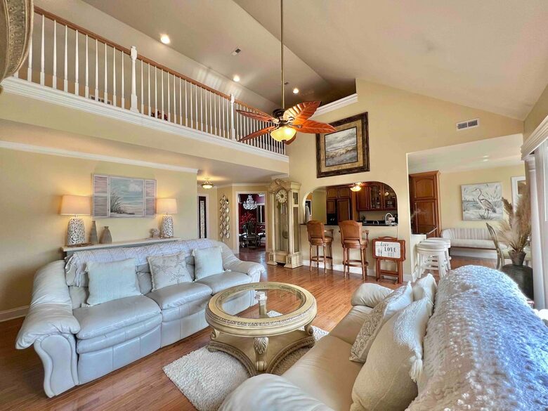 The Chesapeake Haven | 5-Acre Private Beach Getaway - Gloucester County, Virginia