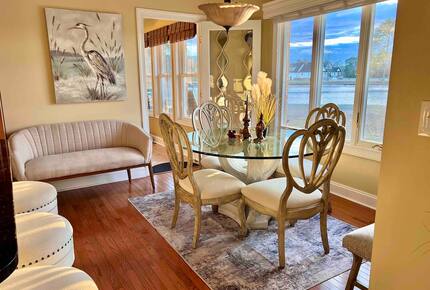 The Chesapeake Haven | 5-Acre Private Beach Getaway - Gloucester County, Virginia