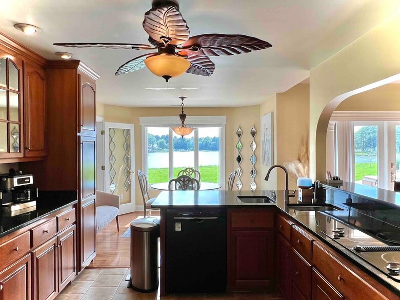 The Chesapeake Haven | 5-Acre Private Beach Getaway - Gloucester County, Virginia