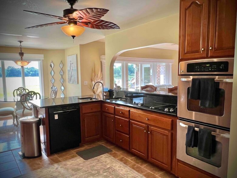 The Chesapeake Haven | 5-Acre Private Beach Getaway - Gloucester County, Virginia