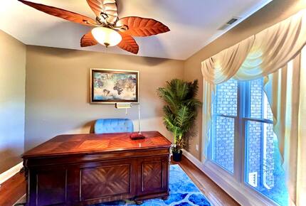 The Chesapeake Haven | 5-Acre Private Beach Getaway - Gloucester County, Virginia