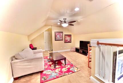 The Chesapeake Haven | 5-Acre Private Beach Getaway - Gloucester County, Virginia