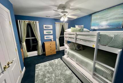 The Chesapeake Haven | 5-Acre Private Beach Getaway - Gloucester County, Virginia