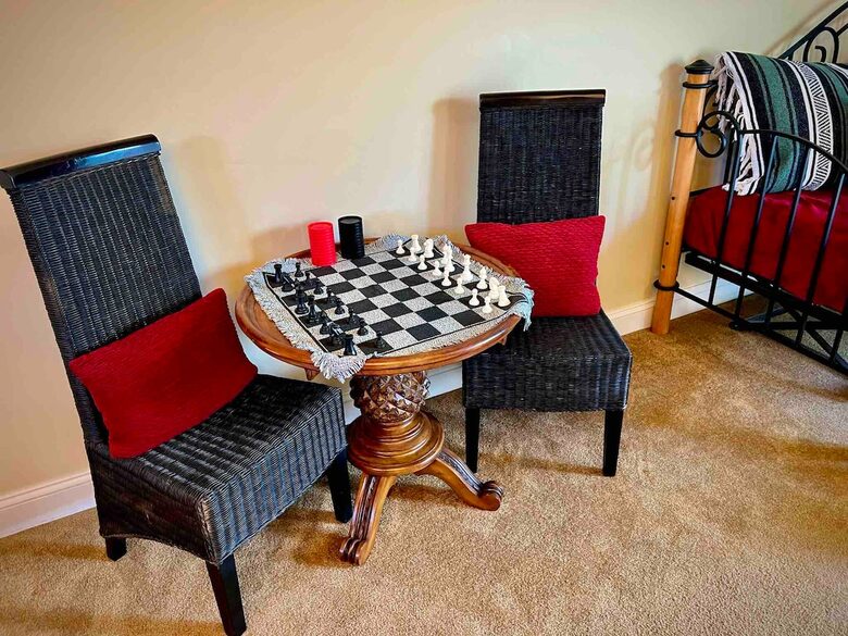 The Chesapeake Haven | 5-Acre Private Beach Getaway - Gloucester County, Virginia