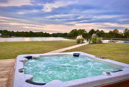 The Chesapeake Haven | 5-Acre Private Beach Getaway - Gloucester County, Virginia