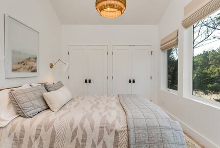 Bright Coastal Getaway Near the Ocean - Manzanita, Oregon