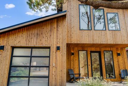 Bright Coastal Getaway Near the Ocean - Manzanita, Oregon