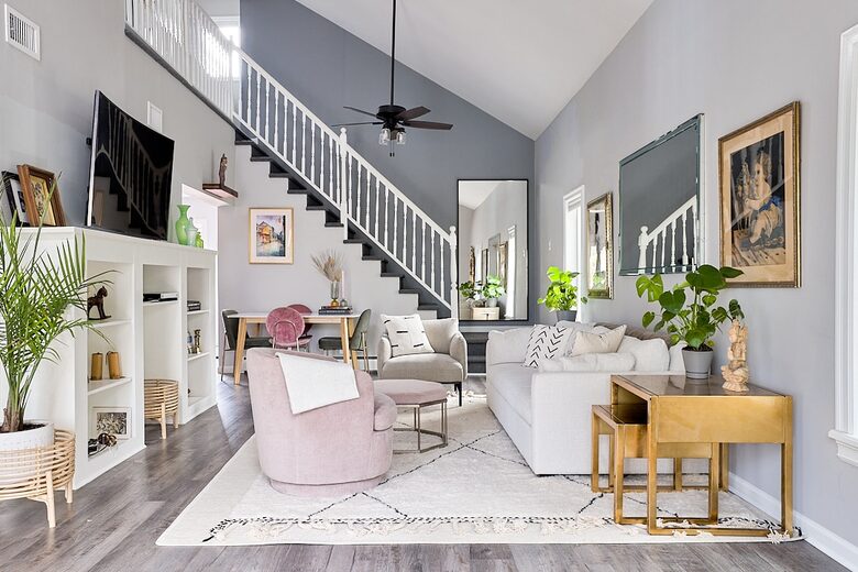 Newtown Court Getaway | Stylish Home for Families & Friends - Hampton Bays, New York