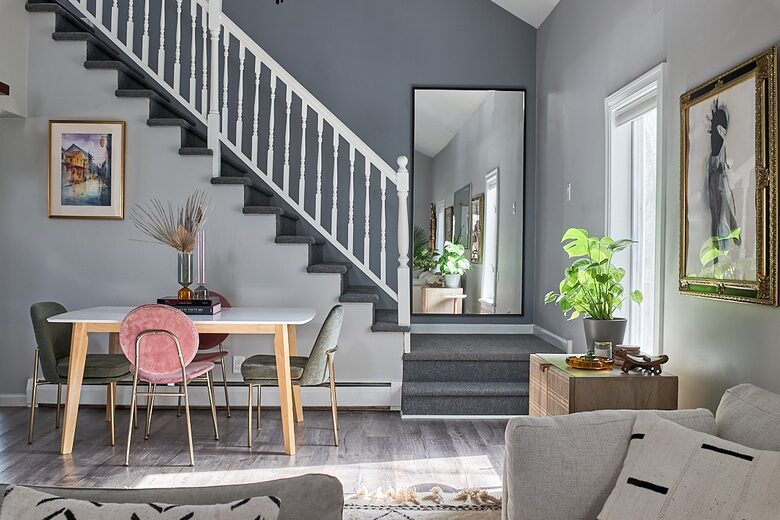 Newtown Court Getaway | Stylish Home for Families & Friends - Hampton Bays, New York