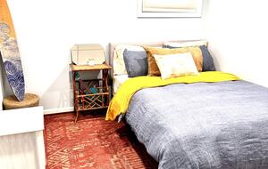 Newtown Court Getaway | Stylish Home for Families & Friends - Hampton Bays, New York