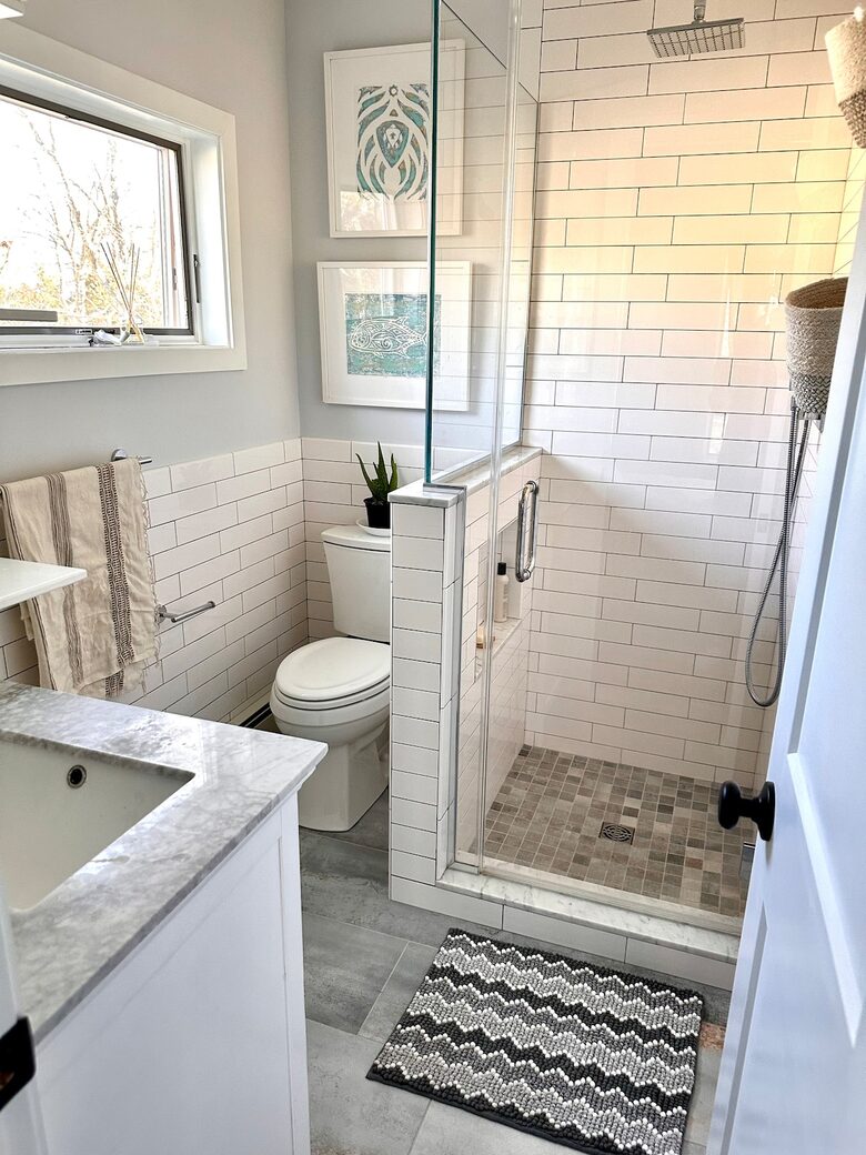 Newtown Court Getaway | Stylish Home for Families & Friends - Hampton Bays, New York