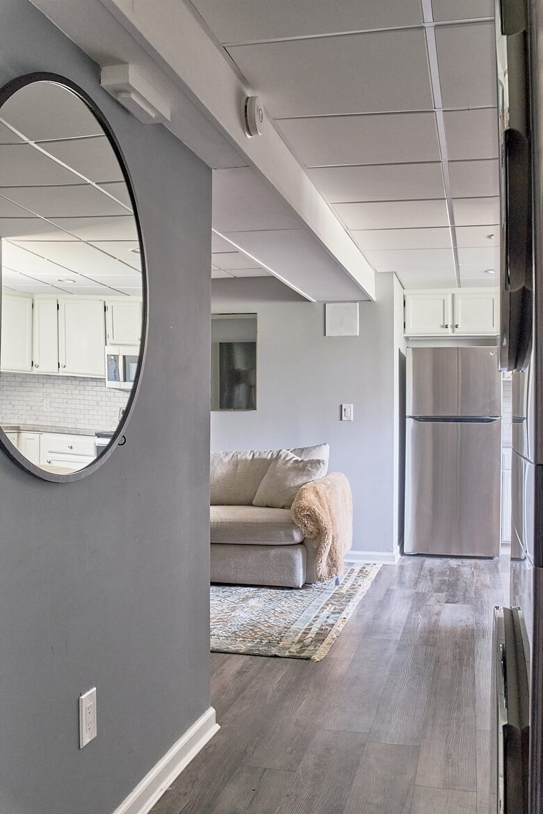 Newtown Court Getaway | Stylish Home for Families & Friends - Hampton Bays, New York