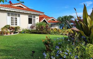 Oceanview Escape Near Bacolet Point Beaches - Bacolet Point, Scarborough, Trinidad and Tobago