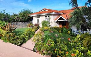 Oceanview Escape Near Bacolet Point Beaches - Bacolet Point, Scarborough, Trinidad and Tobago