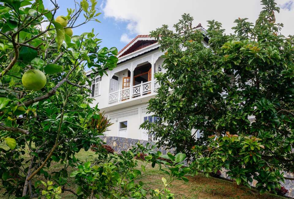 Oceanview Escape Near Bacolet Point Beaches - Bacolet Point, Scarborough, Trinidad and Tobago