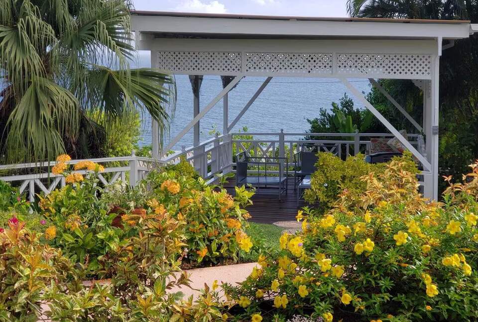 Oceanview Escape Near Bacolet Point Beaches - Bacolet Point, Scarborough, Trinidad and Tobago
