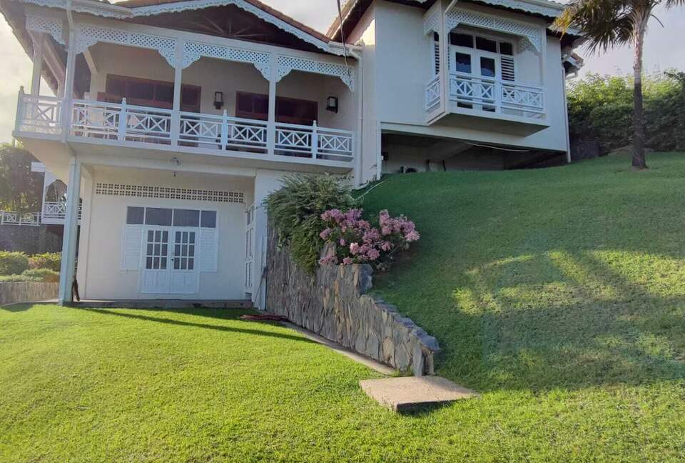 Oceanview Escape Near Bacolet Point Beaches - Bacolet Point, Scarborough, Trinidad and Tobago