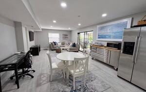 Sarasota Hideaway | 1 Mile from Siesta Key Beach & Village - Sarasota, Florida