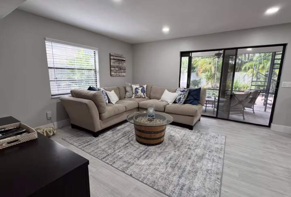 Sarasota Hideaway | 1 Mile from Siesta Key Beach & Village - Sarasota, Florida