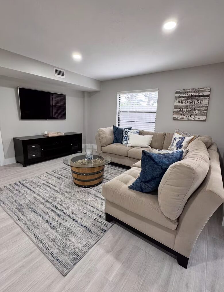 Sarasota Hideaway | 1 Mile from Siesta Key Beach & Village - Sarasota, Florida