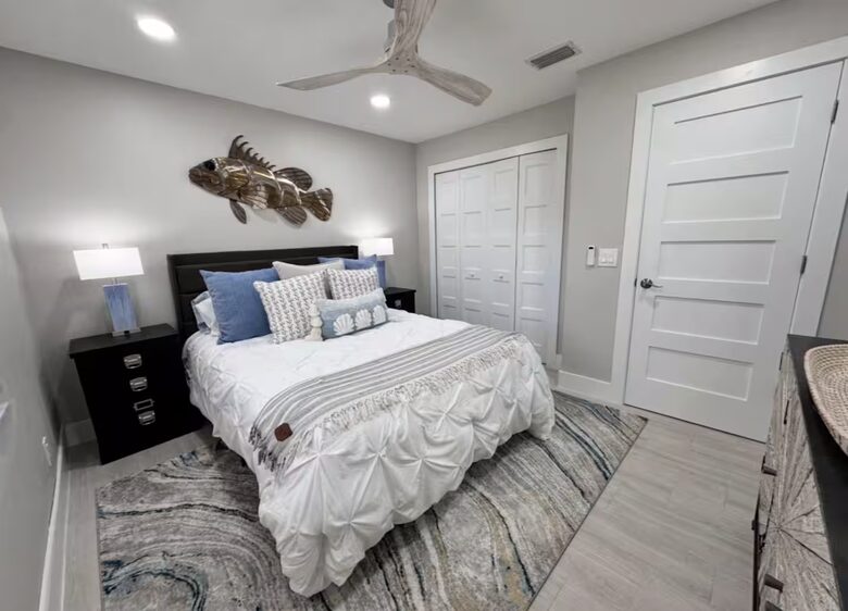 Sarasota Hideaway | 1 Mile from Siesta Key Beach & Village - Sarasota, Florida