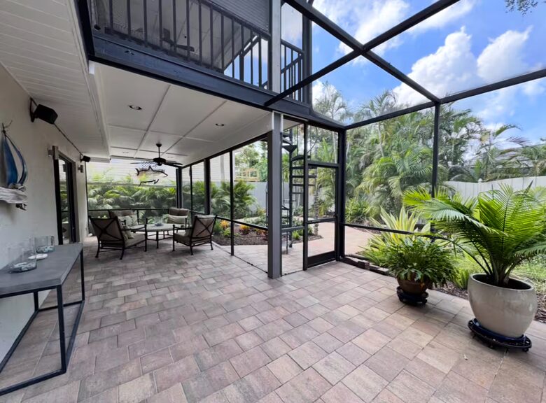 Sarasota Hideaway | 1 Mile from Siesta Key Beach & Village - Sarasota, Florida