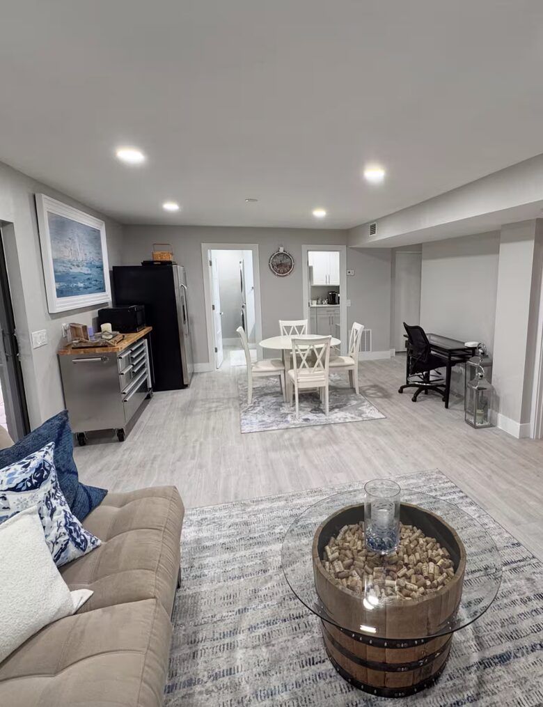 Sarasota Hideaway | 1 Mile from Siesta Key Beach & Village - Sarasota, Florida