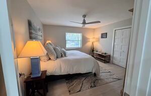 Sarasota Hideaway | 1 Mile from Siesta Key Beach & Village - Sarasota, Florida