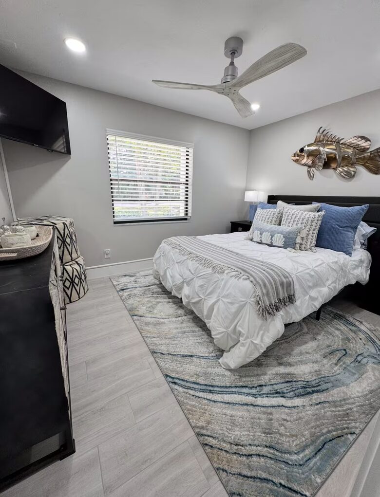 Sarasota Hideaway | 1 Mile from Siesta Key Beach & Village - Sarasota, Florida