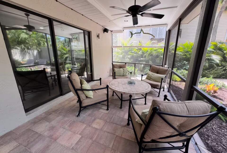 Sarasota Hideaway | 1 Mile from Siesta Key Beach & Village - Sarasota, Florida