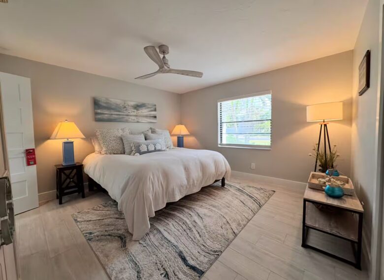 Sarasota Hideaway | 1 Mile from Siesta Key Beach & Village - Sarasota, Florida