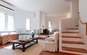 Villa Gioia, a Quiet Coastal Retreat Near Pula & Sardinia’s Famous Beaches - Fox 'e Sali-Monte Agumu, Italy