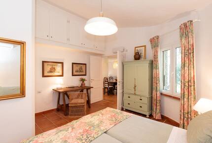 Villa Gioia, a Quiet Coastal Retreat Near Pula & Sardinia’s Famous Beaches - Fox 'e Sali-Monte Agumu, Italy