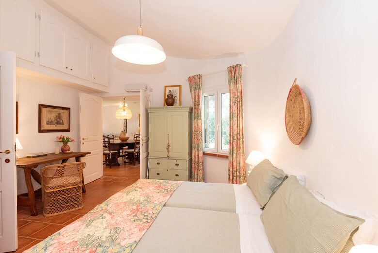 Villa Gioia, a Quiet Coastal Retreat Near Pula & Sardinia’s Famous Beaches - Fox 'e Sali-Monte Agumu, Italy