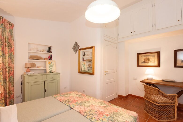 Villa Gioia, a Quiet Coastal Retreat Near Pula & Sardinia’s Famous Beaches - Fox 'e Sali-Monte Agumu, Italy