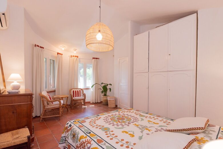 Villa Gioia, a Quiet Coastal Retreat Near Pula & Sardinia’s Famous Beaches - Fox 'e Sali-Monte Agumu, Italy