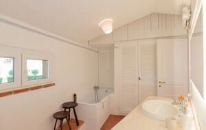 Villa Gioia, a Quiet Coastal Retreat Near Pula & Sardinia’s Famous Beaches - Fox 'e Sali-Monte Agumu, Italy